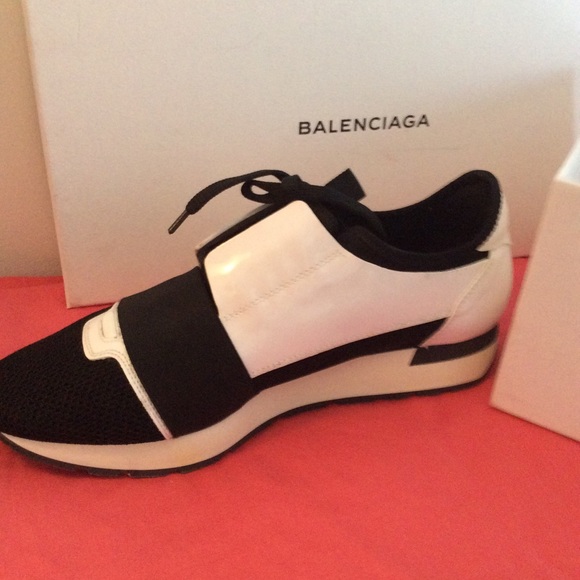 Balenciaga Runners - Picture 7 of 8